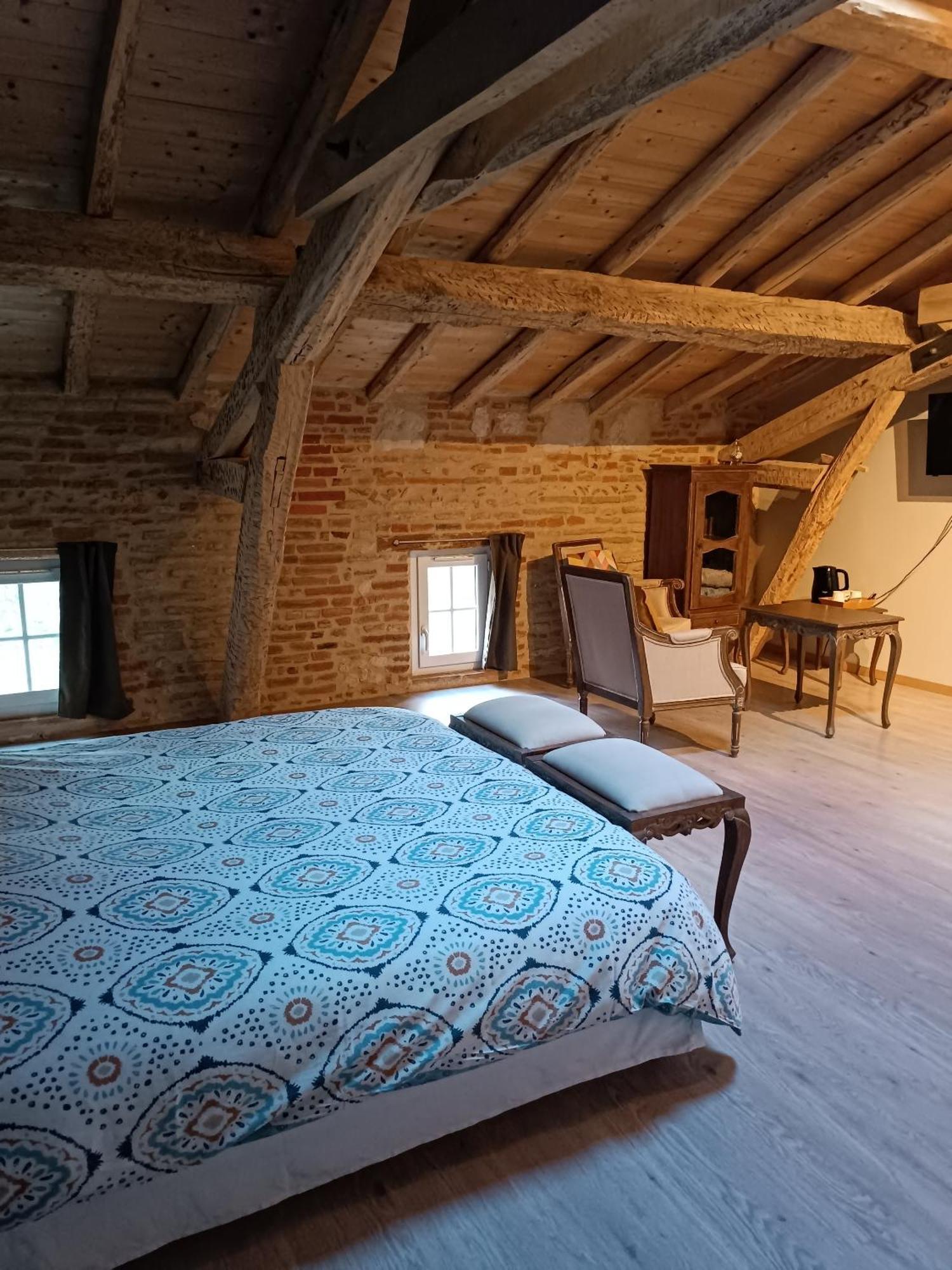 Hotel Le Jardin Des Cedres Lavaur  Habitación foto
