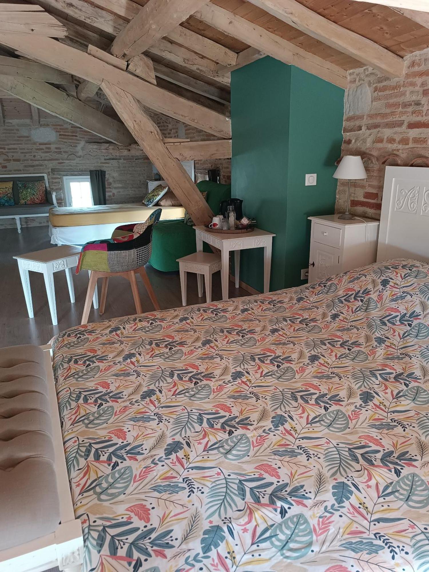 Hotel Le Jardin Des Cedres Lavaur  Habitación foto