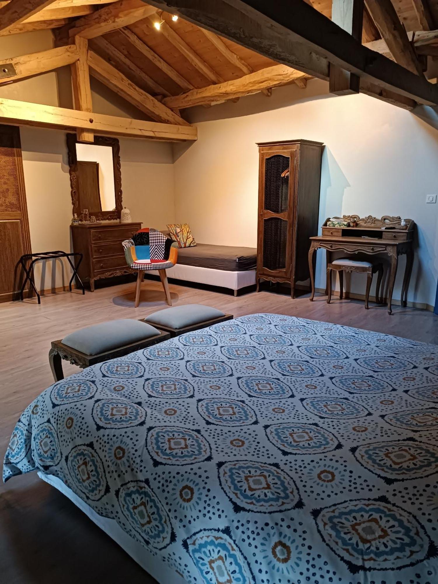 Hotel Le Jardin Des Cedres Lavaur  Habitación foto